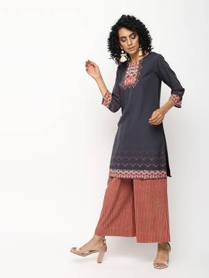 Grey printed crepe kurti 3
