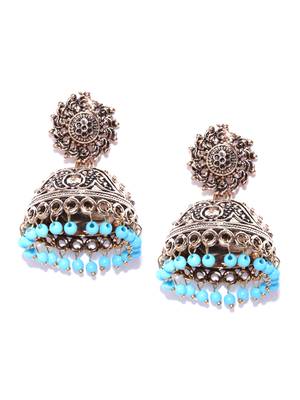 Gold earrings 3
