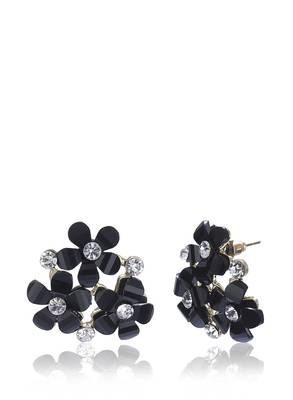 Gold earrings 2