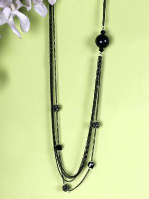Black necklaces 1