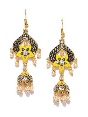 Gold earrings 2