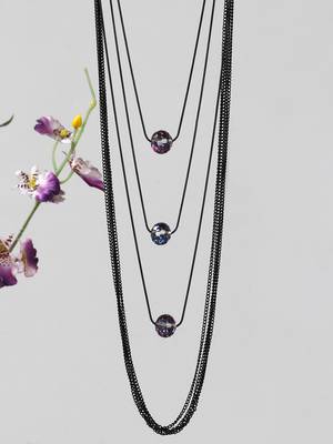 Black necklaces 1