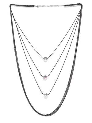 Black necklaces 3