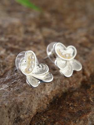 Silver earrings 1
