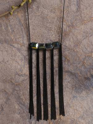 Black necklaces 1