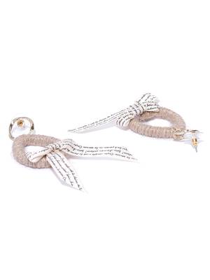 Beige earrings 4