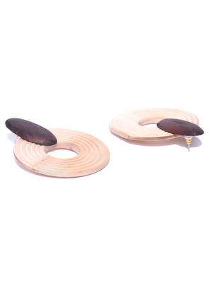 Beige earrings 4