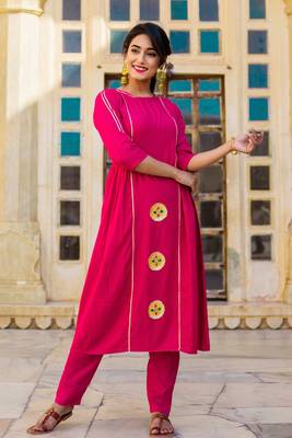 Hot Pink Gotta Work Suit Set With White Dupatta 4