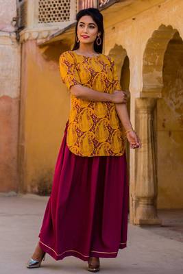 Yellow Gold Block Printed Skirt Set 5