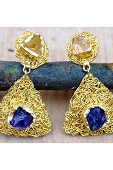 Meshed Gold Raw Agate Dangler Earrings