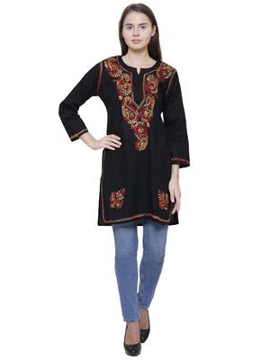 Black embroidered cotton chikankari kurti 5