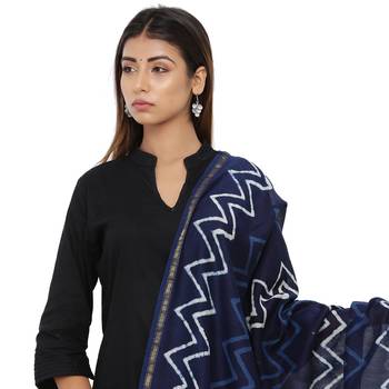 Blue Cotton Indigo Print Dupatta 4