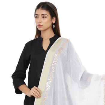 White Chanderi Gota Patti dupatta 4