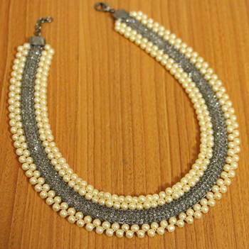 Black Pearl Necklaces 1