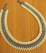 Black Pearl Necklaces