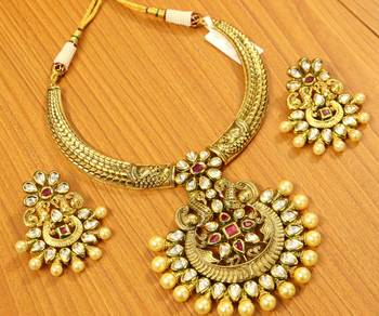 Red Ruby       Necklace Sets 1