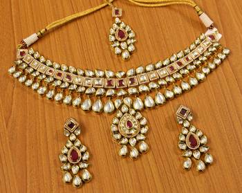 Red Ruby       Necklace Sets 1