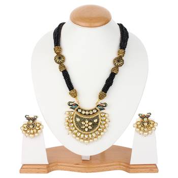 Black Jaipuri Onyx Necklace Sets 1