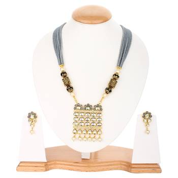 Grey Kundan Royal  Onyx Necklace Sets 1
