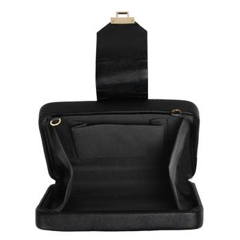 Black Box Clutch 5