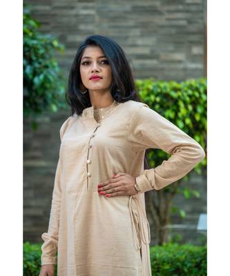Beige coloured kurta with delicate gota patti work 3