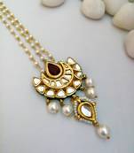 White Maroon Kundan Maang Tikka