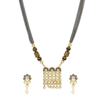 Grey Kundan Royal  Onyx Necklace Sets 2