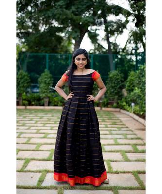 Black Cotton Fit and Flare Maxi 3