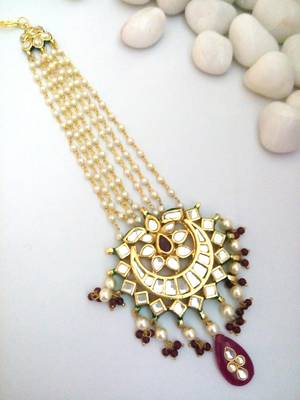 Maroon White Royal Kundan Maang Tikka 1