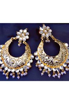 Glamorous Gold Kundan Etchwork Dangler Earrings