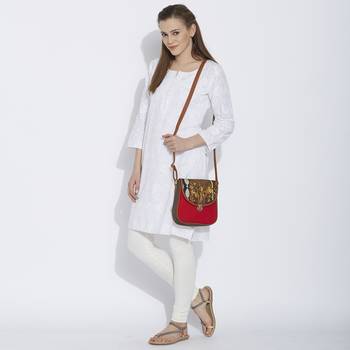 Haqeeba Casual Women Red, Multicolored Printed Canvas Sling bag 5