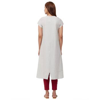 Off white embroidered cotton long tops 3