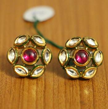 Red Ruby       Studs 1