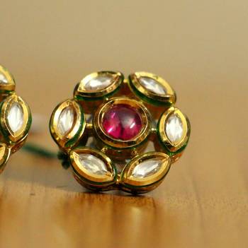 Red Ruby       Studs 2