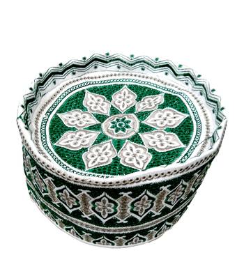 green embroidered islamic crown cap 1