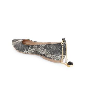 Black solid synthetic ballerinas womens footwear 2