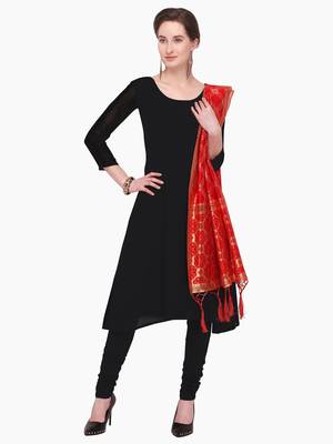 Red Zari Woven Jacquard Dupatta 2