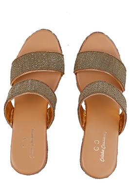 PEACH solid ethnic women footwear 2