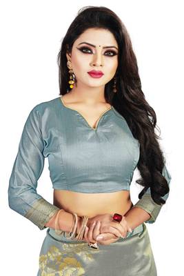 Silver woven silk blend saree with blouse 4
