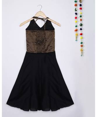 black woven brocade kids lehenga choli 3