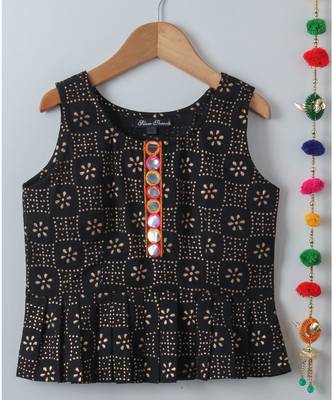 black printed cotton kids tops 1