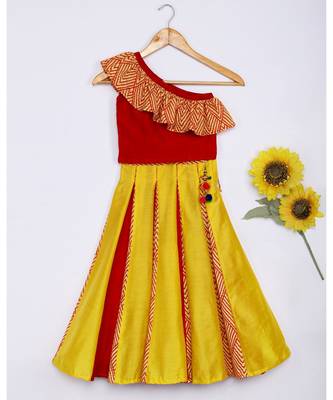 red plain cotton kids lehenga choli 5