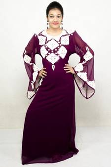 Magenta embroidered georgette islamic kaftans