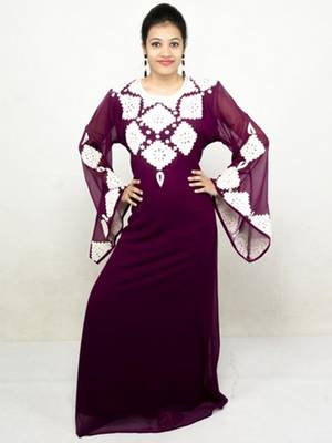 Magenta embroidered georgette islamic kaftans 2