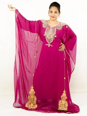 Magenta embroidered georgette islamic kaftans 5