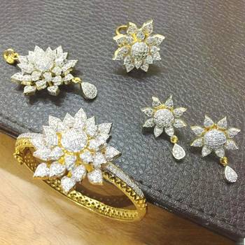 Gold diamond jewellery combo 1