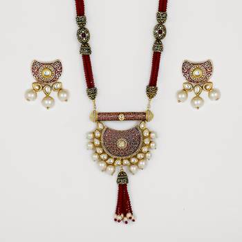 Red Necklaces 3