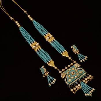 Blue Necklaces 1