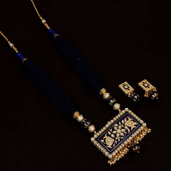 Blue Necklaces 1