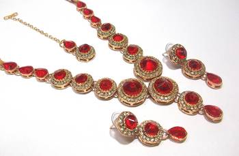 Red Color Stone Round Necklace set 2